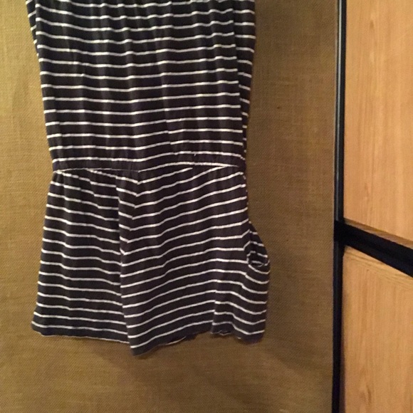 Forever 21 Tube Top Roper - Picture 4 of 4